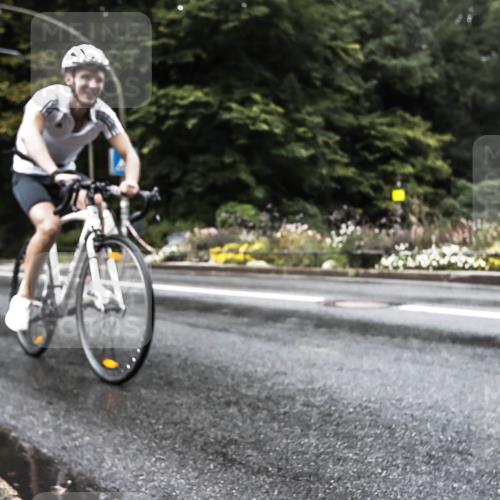 13.09.2026 - Stadtparktriathlon H.Heesch http://msf.ph/oto/10327591 13.09.2026 13:04:44 Radfahren 1205, 1211, 1271, 1316 meine-sportfotos.de