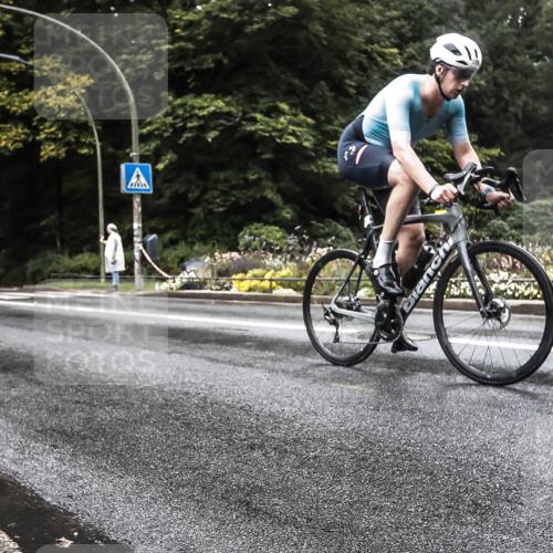 13.09.2026 - Stadtparktriathlon H.Heesch http://msf.ph/oto/10327608 13.09.2026 13:04:53 Radfahren 1084, 1192, 1278, 1359, 1392 meine-sportfotos.de