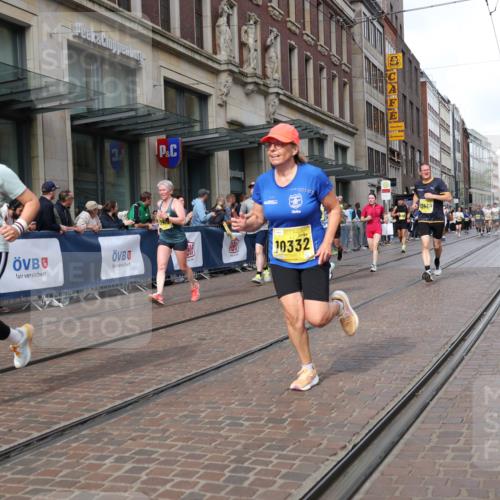 13.09.2026 - 21. swb-Marathon Bremen Strokosch-Dieckow http://msf.ph/oto/10327655 13.09.2026 11:01:35 Ziel 10257, 10332, 10409, 10444, 10500, 10617, 10803, 10817, 10924, 11075, 11115, 11150, 11268, 11305, 11369, 11412, 11413, 11436, 11479, 11486, 11668, 11747, 11859, 11985, 11986, 12016, 12095, 12145, 12360, 12379, 12412, 12466, 12506, 10181, 10251, 10497, 10560, 10647, 10648, 10678, 11260, 11305, 11306, 11324, 11459, 11467, 11550, 11551, 11666, 11751, 11788, 11796, 11798, 11813, 11816, 11969, 11970, 12047, 12062, 12245, 12390, 12391 meine-sportfotos.de