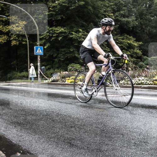 13.09.2026 - Stadtparktriathlon H.Heesch http://msf.ph/oto/10327689 13.09.2026 13:05:07 Radfahren 1284, 1306, 1333, 1386, 1409, 1410 meine-sportfotos.de