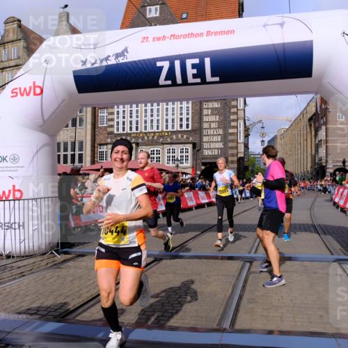 13.09.2026 - 21. swb-Marathon Bremen Tim E. http://msf.ph/oto/10327699 13.09.2026 11:02:11 Ziel 10257, 10409, 10444, 10617, 10817, 10924, 11115, 11268, 11369, 11412, 11413, 11436, 11479, 11486, 11668, 11747, 11859, 12095, 12145, 12360, 12379, 12412, 12466, 12506 meine-sportfotos.de