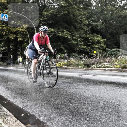 13.09.2026 - Stadtparktriathlon H.Heesch http://msf.ph/oto/10327719 13.09.2026 11:54:51 Radfahren 731, 860, 869, 935 meine-sportfotos.de