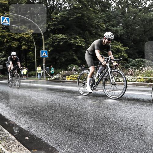 13.09.2026 - Stadtparktriathlon H.Heesch http://msf.ph/oto/10327727 13.09.2026 11:54:51 Radfahren 731, 860, 869, 935 meine-sportfotos.de