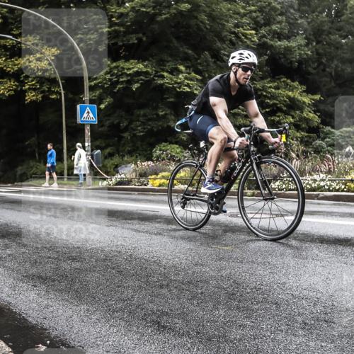 13.09.2026 - Stadtparktriathlon H.Heesch http://msf.ph/oto/10327732 13.09.2026 13:05:41 Radfahren 1198, 1265, 1276, 1377 meine-sportfotos.de