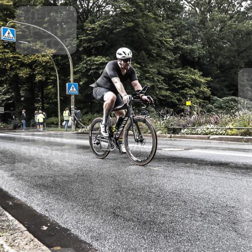 13.09.2026 - Stadtparktriathlon H.Heesch http://msf.ph/oto/10327737 13.09.2026 11:54:52 Radfahren 731, 860, 869, 935 meine-sportfotos.de