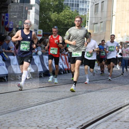 13.09.2026 - 21. swb-Marathon Bremen Strokosch-Dieckow http://msf.ph/oto/10327751 13.09.2026 13:12:59 Ziel 1517, 2362, 3054, 3988, 4605, 4879, 5416, 6796, 8029, 9775, 9803, 13106, 313, 621, 868, 987, 1207, 2498, 3625, 4582, 5345, 5769, 6349, 7874, 8291, 8419, 8464, 9092, 9217 meine-sportfotos.de