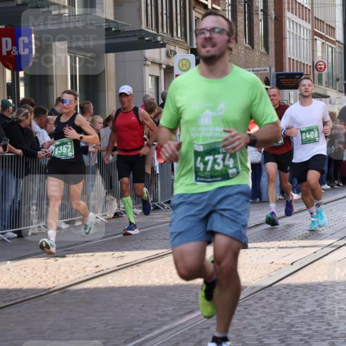 13.09.2026 - 21. swb-Marathon Bremen Strokosch-Dieckow http://msf.ph/oto/10327796 13.09.2026 13:20:53 Ziel 226, 854, 1191, 2979, 3450, 3534, 3933, 4234, 4362, 4445, 4465, 4484, 4519, 4734, 6357, 6970, 8237, 8323, 8408, 8622, 8791, 8971, 9267, 9268, 9900, 13120, 541, 769, 876, 1056, 1528, 1881, 2425, 2640, 3356, 3813, 3866, 4126, 4174, 4316, 4357, 4465, 4482, 4612, 5161, 5213, 5855, 5954, 6177, 6401, 6495, 6680, 7411, 7517, 7902, 8005, 8141, 8804, 9162, 9691, 9949, 13126 meine-sportfotos.de