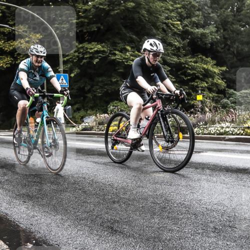 13.09.2026 - Stadtparktriathlon H.Heesch http://msf.ph/oto/10327805 13.09.2026 13:06:21 Radfahren 1083, 1129, 1210, 1343, 1385, 1401 meine-sportfotos.de