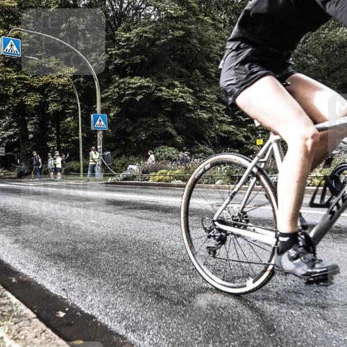 13.09.2026 - Stadtparktriathlon H.Heesch http://msf.ph/oto/10327868 13.09.2026 11:55:46 Radfahren 786, 862, 873 meine-sportfotos.de
