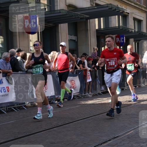 13.09.2026 - 21. swb-Marathon Bremen Strokosch-Dieckow http://msf.ph/oto/10327871 13.09.2026 13:20:55 Ziel 226, 854, 1191, 2979, 3450, 3534, 3933, 4234, 4362, 4445, 4484, 4519, 4734, 6357, 6970, 8237, 8323, 8408, 8622, 8791, 9267, 9268, 9514, 9900, 13120, 541, 769, 854, 876, 1056, 1881, 2425, 2640, 3356, 3866, 4126, 4174, 4316, 4357, 4465, 4482, 4612, 5161, 5213, 5855, 5954, 6177, 6401, 6680, 7411, 7517, 7902, 8005, 8141, 8622, 8804, 8971, 9162, 9691, 13126 meine-sportfotos.de