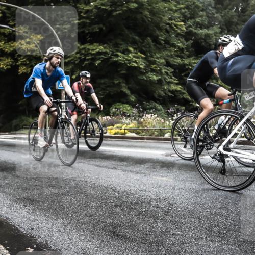 13.09.2026 - Stadtparktriathlon H.Heesch http://msf.ph/oto/10327882 13.09.2026 13:07:10 Radfahren 1146, 1263, 1300, 1317, 1381, 1414 meine-sportfotos.de