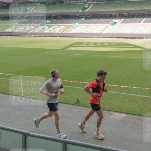 13.09.2026 - 21. swb-Marathon Bremen Michael Burmester http://msf.ph/oto/10327889 13.09.2026 12:57:54 Laufen im Stadion 141, 148, 334, 431, 511, 672, 769, 776, 789, 790, 857, 909, 1010, 1119, 1130, 1191, 1199, 1254, 1281, 1535, 1601, 1642, 1647, 1752, 1809, 1881, 1900, 1931, 1933, 1972, 2046, 2051, 2075, 2324, 2343, 2371, 2397, 2402, 2423, 2425, 2473, 2493, 2634, 2640, 2671, 2761, 2771, 2807, 2903, 2904, 3051, 3078, 3138, 3148, 3182, 3186, 3319, 3338, 3450, 3458, 3514, 3534, 3560, 3634, 3655, 3685, 3690, 3695, 3760, 3813, 3866, 3933, 3939, 4101, 4120, 4174, 4316, 205 meine-sportfotos.de