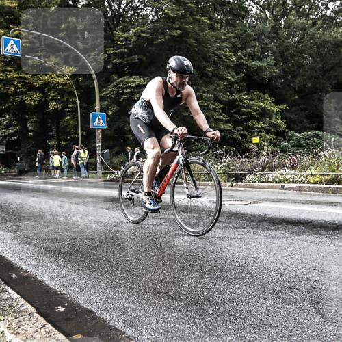 13.09.2026 - Stadtparktriathlon H.Heesch http://msf.ph/oto/10327894 13.09.2026 11:56:06 Radfahren 745, 857, 927, 965 meine-sportfotos.de