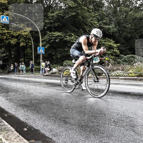13.09.2026 - Stadtparktriathlon H.Heesch http://msf.ph/oto/10327903 13.09.2026 11:56:23 Radfahren 842, 858, 879, 919, 990 meine-sportfotos.de