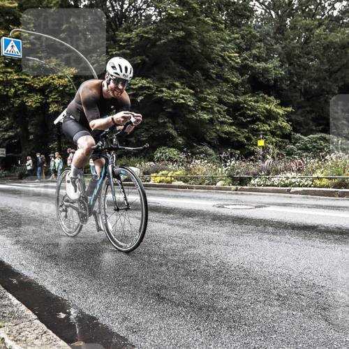 13.09.2026 - Stadtparktriathlon H.Heesch http://msf.ph/oto/10327924 13.09.2026 11:56:26 Radfahren 816, 842, 858, 919, 990 meine-sportfotos.de
