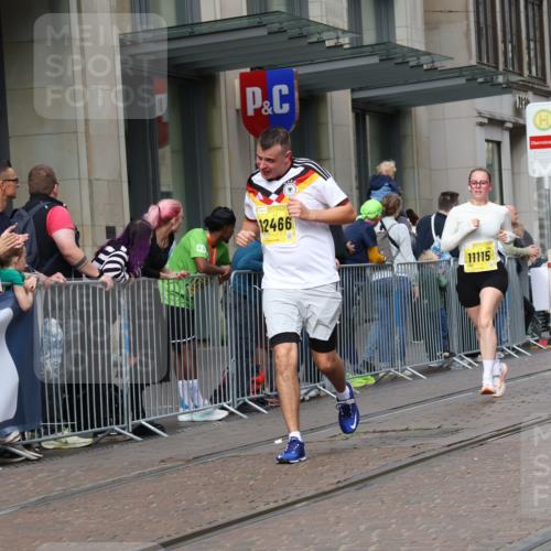13.09.2026 - 21. swb-Marathon Bremen Strokosch-Dieckow http://msf.ph/oto/10327930 13.09.2026 11:01:42 Ziel 10257, 10409, 10444, 10473, 10500, 10617, 10636, 10803, 10817, 10924, 11115, 11268, 11369, 11412, 11413, 11436, 11811, 11859, 12016, 12094, 12095, 12135, 12145, 12360, 12379, 12412, 12437, 12466, 12506, 10181, 10251, 10332, 10497, 10560, 10647, 10648, 10678, 11075, 11150, 11305, 11324, 11459, 11467, 11479, 11486, 11550, 11551, 11666, 11668, 11747, 11788, 11796, 11798, 11969, 11970, 11985, 11986, 12047, 12062 meine-sportfotos.de