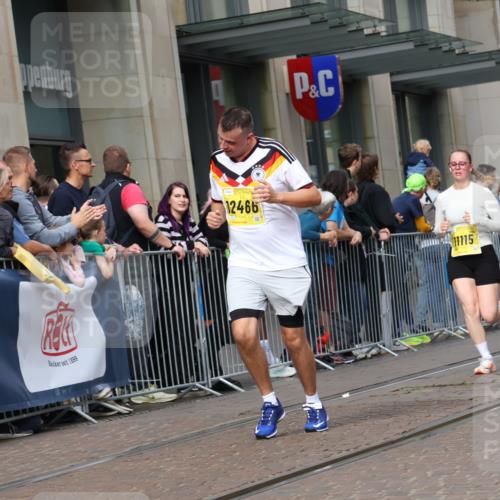 13.09.2026 - 21. swb-Marathon Bremen Strokosch-Dieckow http://msf.ph/oto/10327941 13.09.2026 11:01:43 Ziel 10257, 10409, 10444, 10473, 10500, 10617, 10636, 10803, 10817, 10924, 11115, 11268, 11369, 11412, 11413, 11436, 11576, 11811, 11859, 12016, 12094, 12095, 12134, 12135, 12145, 12360, 12379, 12412, 12437, 12466, 12506, 10181, 10251, 10332, 10497, 10560, 10647, 10648, 10678, 11075, 11150, 11305, 11324, 11459, 11467, 11479, 11486, 11550, 11551, 11666, 11668, 11747, 11788, 11796, 11798, 11969, 11970, 11985, 11986, 12047, 12062 meine-sportfotos.de