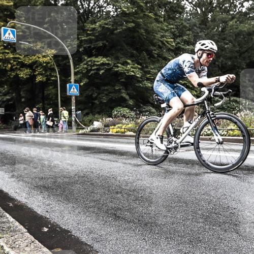 13.09.2026 - Stadtparktriathlon H.Heesch http://msf.ph/oto/10327942 13.09.2026 11:56:30 Radfahren 740, 776, 816, 1001 meine-sportfotos.de