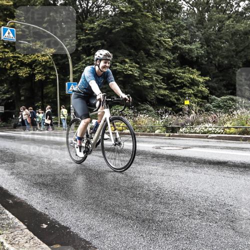 13.09.2026 - Stadtparktriathlon H.Heesch http://msf.ph/oto/10327954 13.09.2026 11:56:32 Radfahren 740, 776, 803, 816, 1001 meine-sportfotos.de