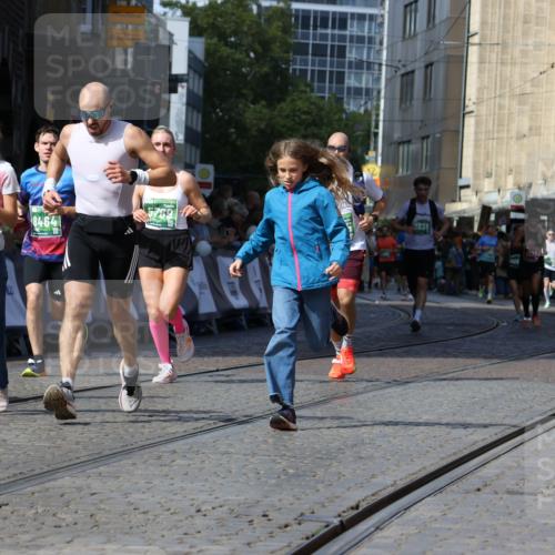 13.09.2026 - 21. swb-Marathon Bremen Strokosch-Dieckow http://msf.ph/oto/10327975 13.09.2026 13:13:08 Ziel 1513, 2350, 2442, 2801, 3988, 4605, 5379, 5965, 8029, 8798, 9775, 13106, 13140, 280, 621, 987, 1207, 2130, 2962, 3566, 4582, 5345, 5769, 6038, 6394, 8197, 8464 meine-sportfotos.de