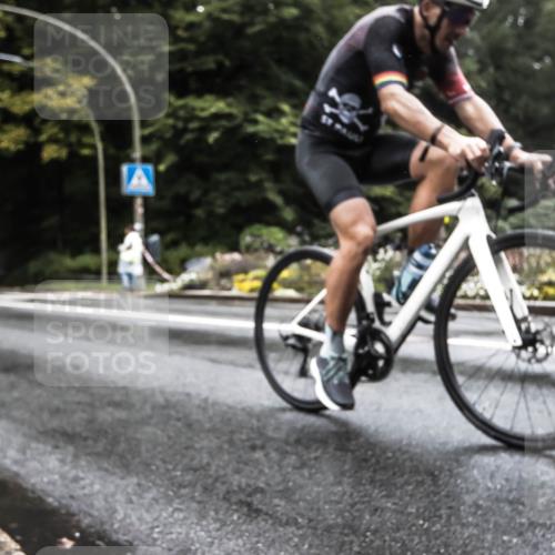 13.09.2026 - Stadtparktriathlon H.Heesch http://msf.ph/oto/10327984 13.09.2026 13:08:11 Radfahren 1282, 1307, 1422 meine-sportfotos.de