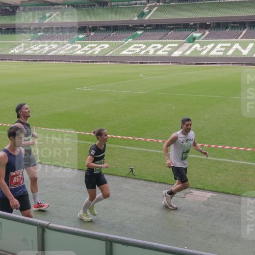13.09.2026 - 21. swb-Marathon Bremen Michael Burmester http://msf.ph/oto/10327988 13.09.2026 12:58:05 Laufen im Stadion 141, 148, 334, 511, 672, 769, 776, 789, 790, 857, 909, 1010, 1119, 1191, 1199, 1254, 1281, 1535, 1601, 1642, 1647, 1752, 1809, 1881, 1900, 1931, 1933, 2046, 2051, 2075, 2324, 2343, 2367, 2371, 2397, 2402, 2423, 2425, 2493, 2577, 2634, 2640, 2671, 2761, 2771, 2807, 2903, 2904, 3021, 3051, 3078, 3120, 3138, 3148, 3182, 3186, 3319, 3338, 3435, 3450, 3458, 3514, 3534, 3560, 3634, 3655, 3685, 3690, 3695, 3760, 3813, 3866, 3933, 3939, 4101, 4120, 4174, 4316, 205 meine-sportfotos.de