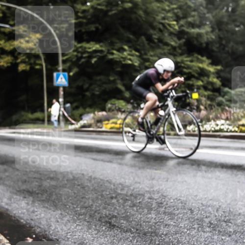 13.09.2026 - Stadtparktriathlon H.Heesch http://msf.ph/oto/10328038 13.09.2026 13:08:39 Radfahren 1212, 1214, 1237, 1239, 1294, 1376 meine-sportfotos.de