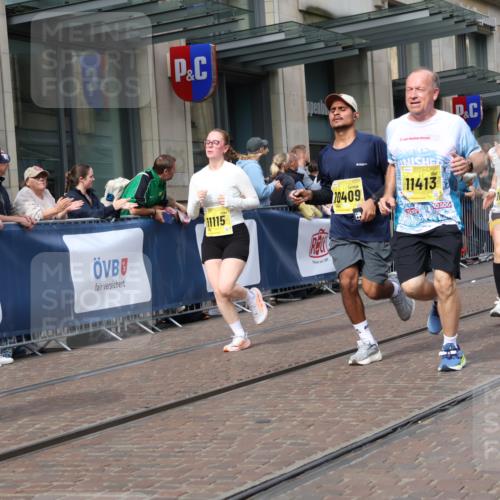 13.09.2026 - 21. swb-Marathon Bremen Strokosch-Dieckow http://msf.ph/oto/10328052 13.09.2026 11:01:45 Ziel 10173, 10257, 10409, 10439, 10444, 10473, 10500, 10617, 10636, 10803, 10817, 10924, 11115, 11249, 11268, 11369, 11436, 11576, 11811, 11859, 12016, 12042, 12094, 12095, 12134, 12135, 12145, 12360, 12412, 12437, 12466, 12506, 10181, 10251, 10332, 10497, 10560, 10647, 10648, 11075, 11150, 11305, 11324, 11412, 11413, 11459, 11467, 11479, 11486, 11550, 11551, 11666, 11668, 11747, 11788, 11798, 11969, 11970, 11985, 11986, 12047, 12379 meine-sportfotos.de