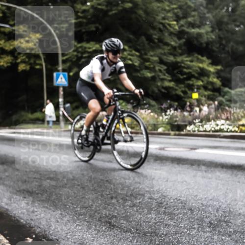 13.09.2026 - Stadtparktriathlon H.Heesch http://msf.ph/oto/10328099 13.09.2026 13:09:26 Radfahren 1217, 1254, 1362 meine-sportfotos.de