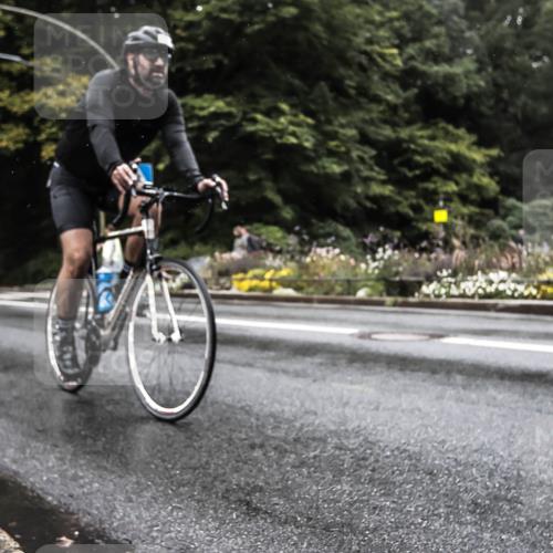 13.09.2026 - Stadtparktriathlon H.Heesch http://msf.ph/oto/10328117 13.09.2026 13:09:34 Radfahren 1189, 1243, 1299, 1357, 1366 meine-sportfotos.de