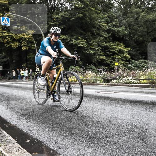 13.09.2026 - Stadtparktriathlon H.Heesch http://msf.ph/oto/10328121 13.09.2026 11:57:41 Radfahren 737, 757, 825, 964 meine-sportfotos.de