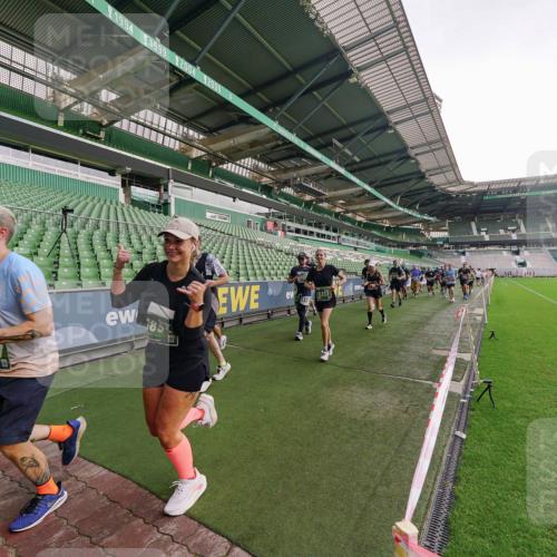 13.09.2026 - 21. swb-Marathon Bremen Michael Burmester http://msf.ph/oto/10328142 13.09.2026 13:33:45 Laufen im Stadion 155, 350, 428, 490, 594, 679, 690, 709, 765, 786, 787, 916, 1001, 1026, 1048, 1051, 1098, 1292, 1377, 1444, 1557, 1560, 1591, 1592, 1607, 1661, 1703, 1760, 1772, 1827, 1923, 1996, 2077, 2132, 2226, 2230, 2231, 2320, 2374, 2399, 2400, 2451, 2456, 2479, 2511, 2514, 2515, 2539, 2543, 2616, 2630, 2641, 2649, 2718, 2735, 2757, 2769, 2787, 2848, 2982, 3014, 3345, 3443, 3503, 3547, 3577, 3601, 3614, 3660, 3708, 3709, 3720, 3797, 3875, 3901, 3911, 3952, 4001, 4014 meine-sportfotos.de