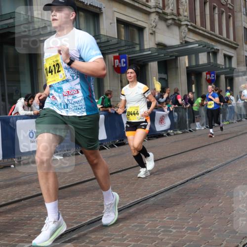13.09.2026 - 21. swb-Marathon Bremen Strokosch-Dieckow http://msf.ph/oto/10328157 13.09.2026 11:01:47 Ziel 10173, 10257, 10331, 10409, 10439, 10444, 10473, 10500, 10617, 10636, 10803, 10817, 10924, 11115, 11249, 11268, 11436, 11576, 11811, 11859, 12016, 12042, 12094, 12095, 12134, 12135, 12145, 12360, 12412, 12437, 12466, 12506, 10181, 10251, 10332, 10497, 10560, 11075, 11150, 11305, 11324, 11369, 11412, 11413, 11467, 11479, 11486, 11550, 11551, 11666, 11668, 11747, 11788, 11798, 11985, 11986, 12047, 12379, 12466 meine-sportfotos.de
