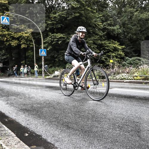 13.09.2026 - Stadtparktriathlon H.Heesch http://msf.ph/oto/10328165 13.09.2026 11:58:02 Radfahren 712, 761, 765, 794, 896 meine-sportfotos.de