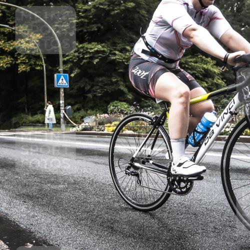 13.09.2026 - Stadtparktriathlon H.Heesch http://msf.ph/oto/10328167 13.09.2026 13:10:21 Radfahren 1229, 1255, 1262, 1375, 1405 meine-sportfotos.de