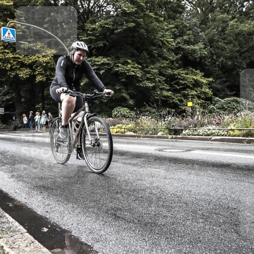 13.09.2026 - Stadtparktriathlon H.Heesch http://msf.ph/oto/10328175 13.09.2026 11:58:03 Radfahren 712, 761, 765, 794 meine-sportfotos.de