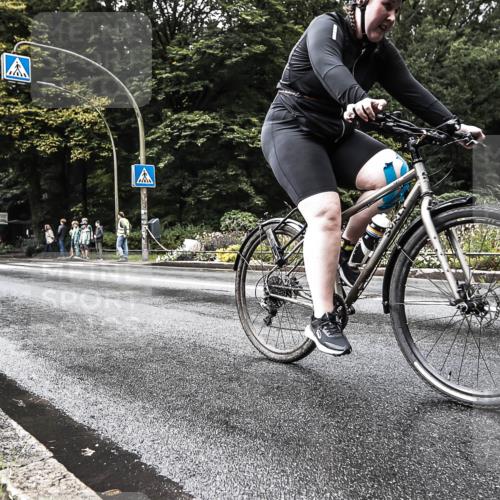 13.09.2026 - Stadtparktriathlon H.Heesch http://msf.ph/oto/10328181 13.09.2026 11:58:04 Radfahren 761, 794 meine-sportfotos.de