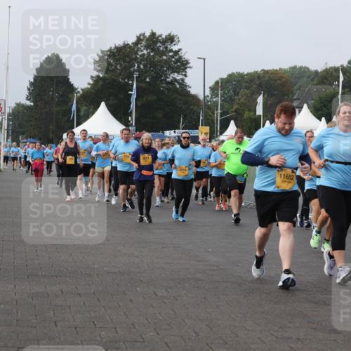 13.09.2026 - Kiel Lauf Andreas Tolksdorf http://msf.ph/oto/10328237 13.09.2026 09:29:19 Kiellinie 36, 2811, 2816, 11652, 1195 meine-sportfotos.de