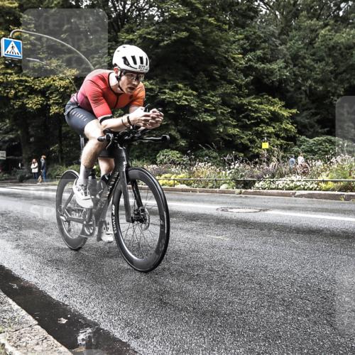 13.09.2026 - Stadtparktriathlon H.Heesch http://msf.ph/oto/10328279 13.09.2026 11:58:36 Radfahren 802, 877, 888, 951, 1051 meine-sportfotos.de