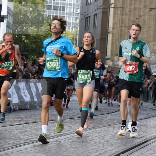 13.09.2026 - 21. swb-Marathon Bremen Strokosch-Dieckow http://msf.ph/oto/10328299 13.09.2026 13:25:03 Ziel 282, 789, 790, 1516, 1582, 2280, 3015, 3375, 3524, 4198, 4262, 4277, 5328, 5664, 6626, 6807, 8636, 8853, 8881, 9541, 10069, 10071, 10097, 10103, 1080, 1119, 1166, 1436, 1448, 2322, 3105, 3187, 4091, 4459, 4918, 6113, 7306, 7326, 8245, 9036, 9073, 9360, 9493, 9563, 13088 meine-sportfotos.de