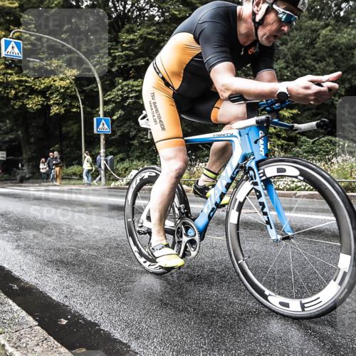 13.09.2026 - Stadtparktriathlon H.Heesch http://msf.ph/oto/10328317 13.09.2026 11:59:04 Radfahren 903, 998, 1007 meine-sportfotos.de