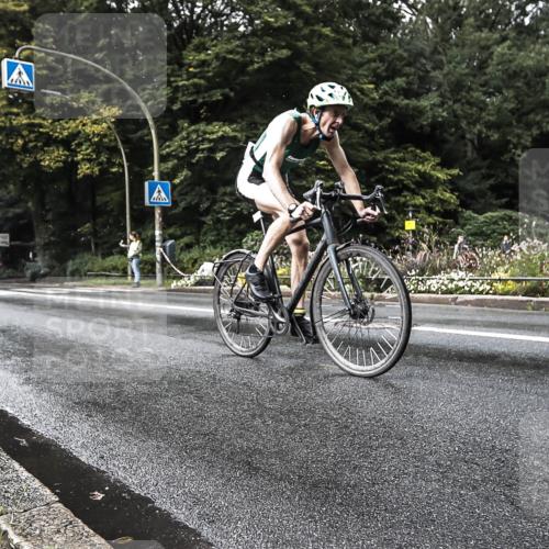 13.09.2026 - Stadtparktriathlon H.Heesch http://msf.ph/oto/10328364 13.09.2026 11:59:33 Radfahren 902, 957, 971, 1035, 1066 meine-sportfotos.de