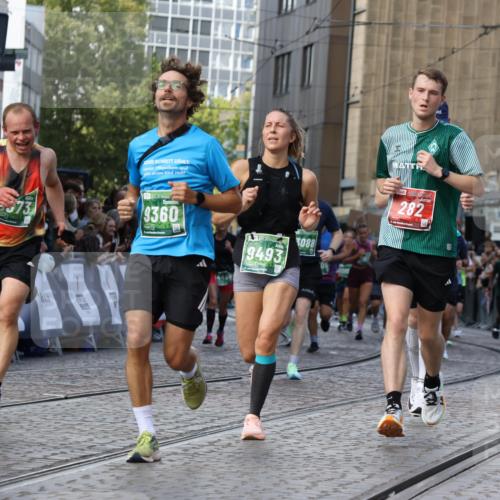 13.09.2026 - 21. swb-Marathon Bremen Strokosch-Dieckow http://msf.ph/oto/10328370 13.09.2026 13:25:03 Ziel 282, 789, 790, 1516, 1582, 2280, 3015, 3375, 3524, 4198, 4262, 4277, 5328, 5664, 6626, 6807, 8636, 8853, 8881, 9541, 10069, 10071, 10097, 10103, 1080, 1119, 1166, 1436, 1448, 2322, 3105, 3187, 4091, 4459, 4918, 6113, 7306, 7326, 8245, 9036, 9073, 9360, 9493, 9563, 13088 meine-sportfotos.de