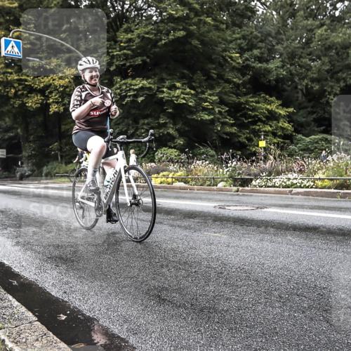 13.09.2026 - Stadtparktriathlon H.Heesch http://msf.ph/oto/10328396 13.09.2026 11:59:49 Radfahren 805, 1055 meine-sportfotos.de