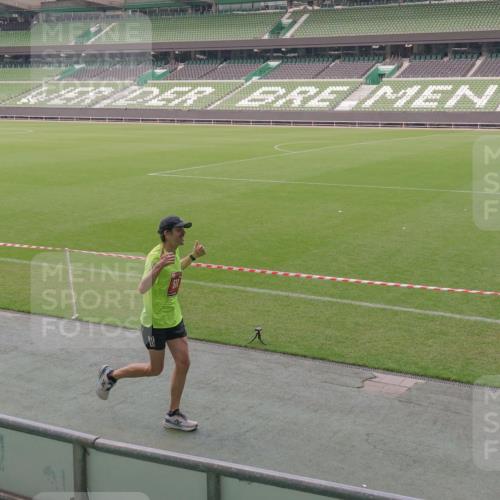 13.09.2026 - 21. swb-Marathon Bremen Michael Burmester http://msf.ph/oto/10328427 13.09.2026 12:58:37 Laufen im Stadion 141, 148, 191, 226, 334, 511, 672, 776, 789, 790, 909, 972, 1010, 1119, 1166, 1191, 1199, 1254, 1281, 1516, 1535, 1642, 1647, 1752, 1809, 1881, 1931, 1933, 2046, 2210, 2324, 2343, 2367, 2371, 2397, 2402, 2423, 2425, 2577, 2771, 2807, 2827, 2885, 2899, 2903, 2904, 2979, 3021, 3051, 3098, 3120, 3138, 3148, 3182, 3186, 3190, 3233, 3319, 3338, 3435, 3516, 3531, 3534, 3560, 3652, 3655, 3685, 3690, 3695, 3866, 3933, 3934, 3939, 4101, 4120, 4174, 205 meine-sportfotos.de