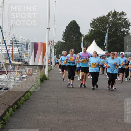 13.09.2026 - Kiel Lauf Andreas Tolksdorf http://msf.ph/oto/10328549 13.09.2026 09:29:37 Kiellinie 36, 1373, 1949, 1143, 6825, 2919, 1053, 2731 meine-sportfotos.de