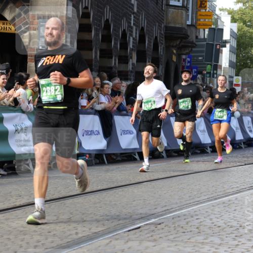 13.09.2026 - 21. swb-Marathon Bremen Strokosch-Dieckow http://msf.ph/oto/10328573 13.09.2026 13:13:30 Ziel 280, 313, 621, 868, 987, 1207, 2498, 2559, 2962, 3566, 3625, 4582, 5345, 5769, 6038, 6349, 6394, 7874, 8197, 8291, 8419, 8464, 9092, 9217, 2401, 2767, 3413, 7493, 7707, 8840, 9442, 9884, 13099 meine-sportfotos.de