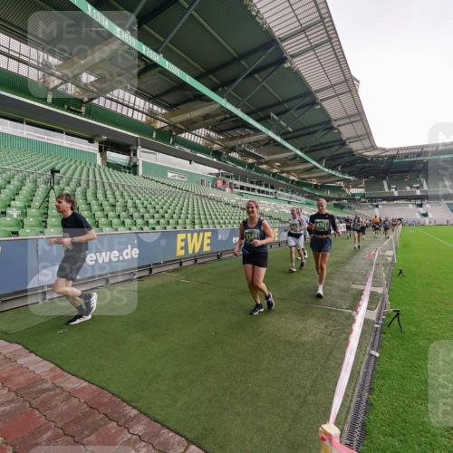 13.09.2026 - 21. swb-Marathon Bremen Michael Burmester http://msf.ph/oto/10328642 13.09.2026 13:34:39 Laufen im Stadion 170, 193, 368, 428, 462, 496, 594, 679, 709, 765, 916, 1001, 1026, 1048, 1051, 1098, 1280, 1321, 1396, 1444, 1553, 1557, 1560, 1607, 1661, 1703, 1760, 1772, 1784, 1827, 1965, 1974, 1992, 1996, 2132, 2226, 2335, 2338, 2399, 2400, 2451, 2479, 2511, 2515, 2543, 2641, 2650, 2718, 2735, 2757, 2787, 2791, 2894, 2982, 3090, 3179, 3191, 3345, 3406, 3443, 3503, 3547, 3577, 3614, 3660, 3708, 3709, 3720, 3797, 3875, 3904, 3911, 3914, 3952, 4001, 4014, 4500, 4546, 4561, 4967, 5151 meine-sportfotos.de