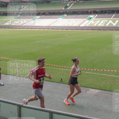 13.09.2026 - 21. swb-Marathon Bremen Michael Burmester http://msf.ph/oto/10328653 13.09.2026 12:58:57 Laufen im Stadion 141, 148, 191, 226, 232, 334, 511, 672, 745, 789, 790, 909, 972, 1080, 1119, 1166, 1191, 1199, 1281, 1516, 1535, 1642, 1647, 1752, 1881, 1931, 1933, 2046, 2210, 2289, 2343, 2367, 2371, 2397, 2423, 2425, 2570, 2577, 2771, 2806, 2807, 2827, 2885, 2899, 2903, 2953, 2961, 2979, 3015, 3021, 3098, 3120, 3124, 3138, 3148, 3182, 3186, 3190, 3233, 3319, 3338, 3435, 3516, 3531, 3534, 3560, 3652, 3655, 3685, 3695, 3933, 3934, 4120, 205 meine-sportfotos.de