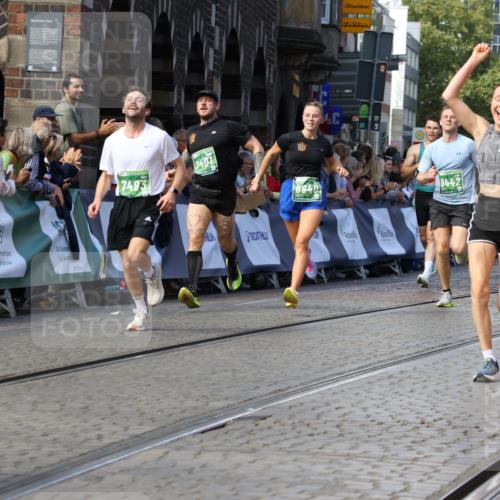 13.09.2026 - 21. swb-Marathon Bremen Strokosch-Dieckow http://msf.ph/oto/10328658 13.09.2026 13:13:31 Ziel 280, 313, 621, 868, 987, 1207, 2130, 2498, 2962, 3566, 3625, 4582, 5345, 5769, 6038, 6349, 6394, 7874, 8197, 8291, 8419, 8464, 9092, 9217, 2401, 2767, 3413, 7493, 7707, 8840, 9442, 9884, 13099 meine-sportfotos.de